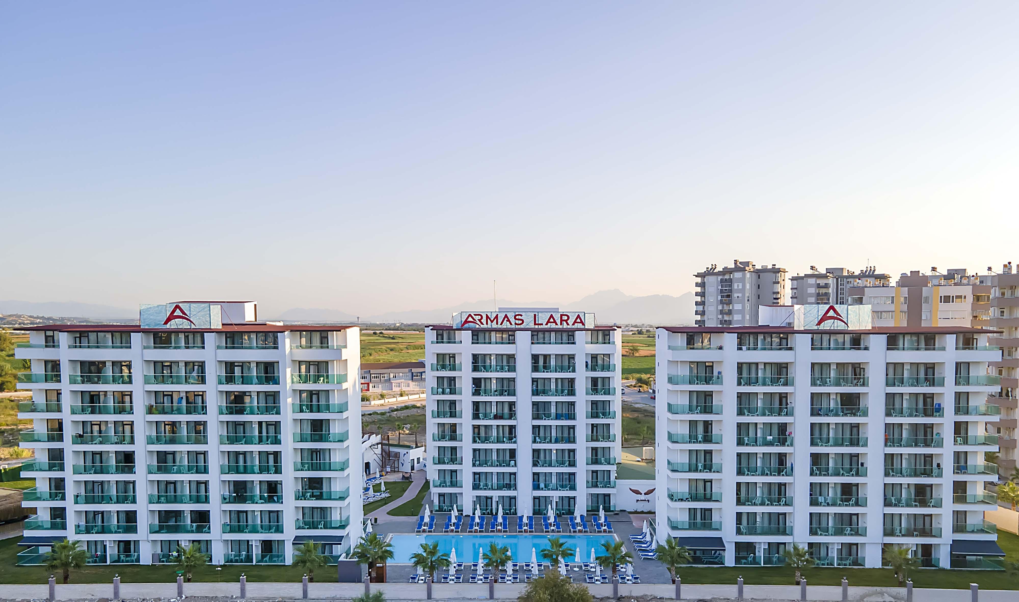 Royal Towers Lara Hotel Antalya Buitenkant foto