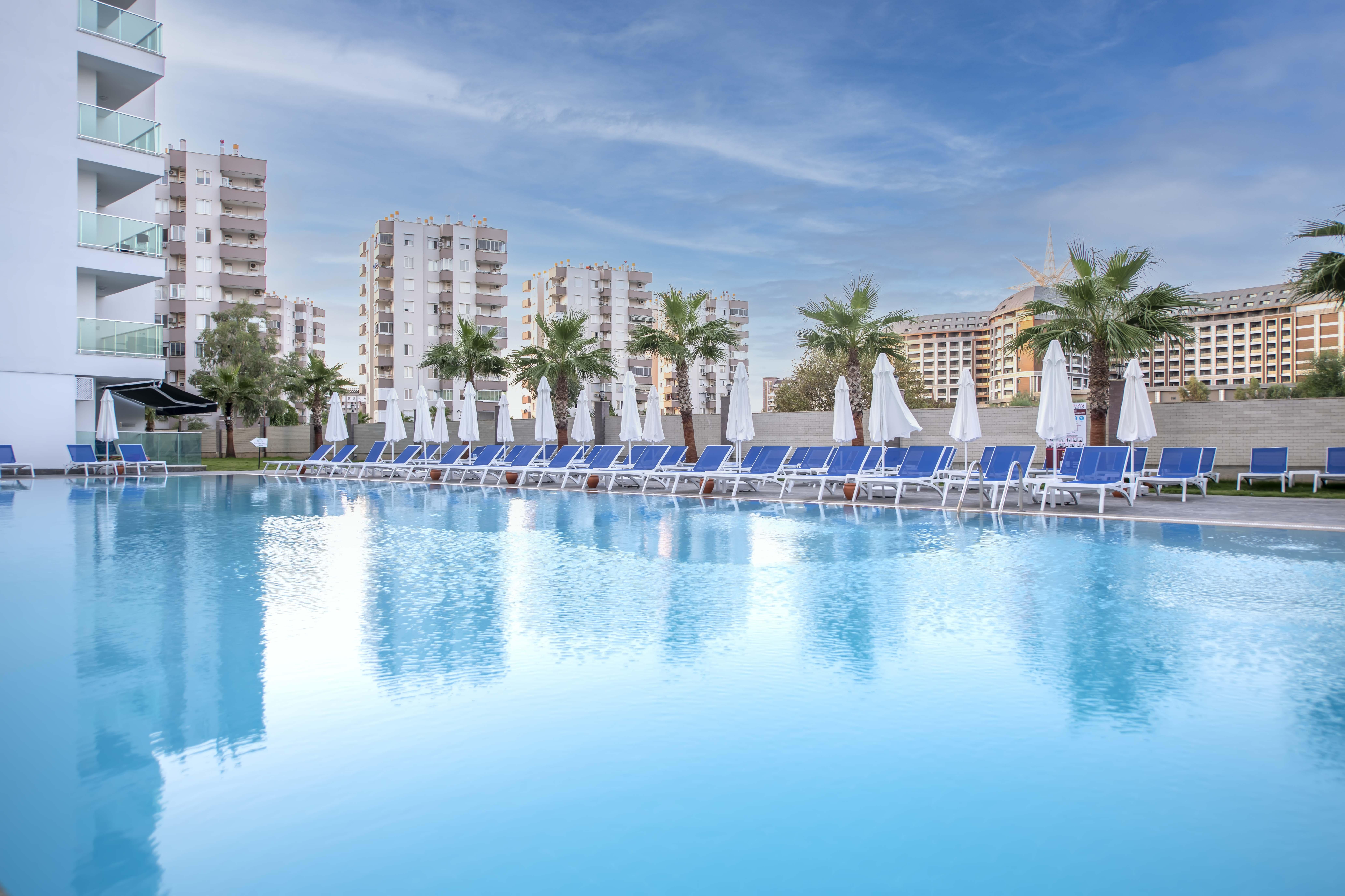 Royal Towers Lara Hotel Antalya Buitenkant foto
