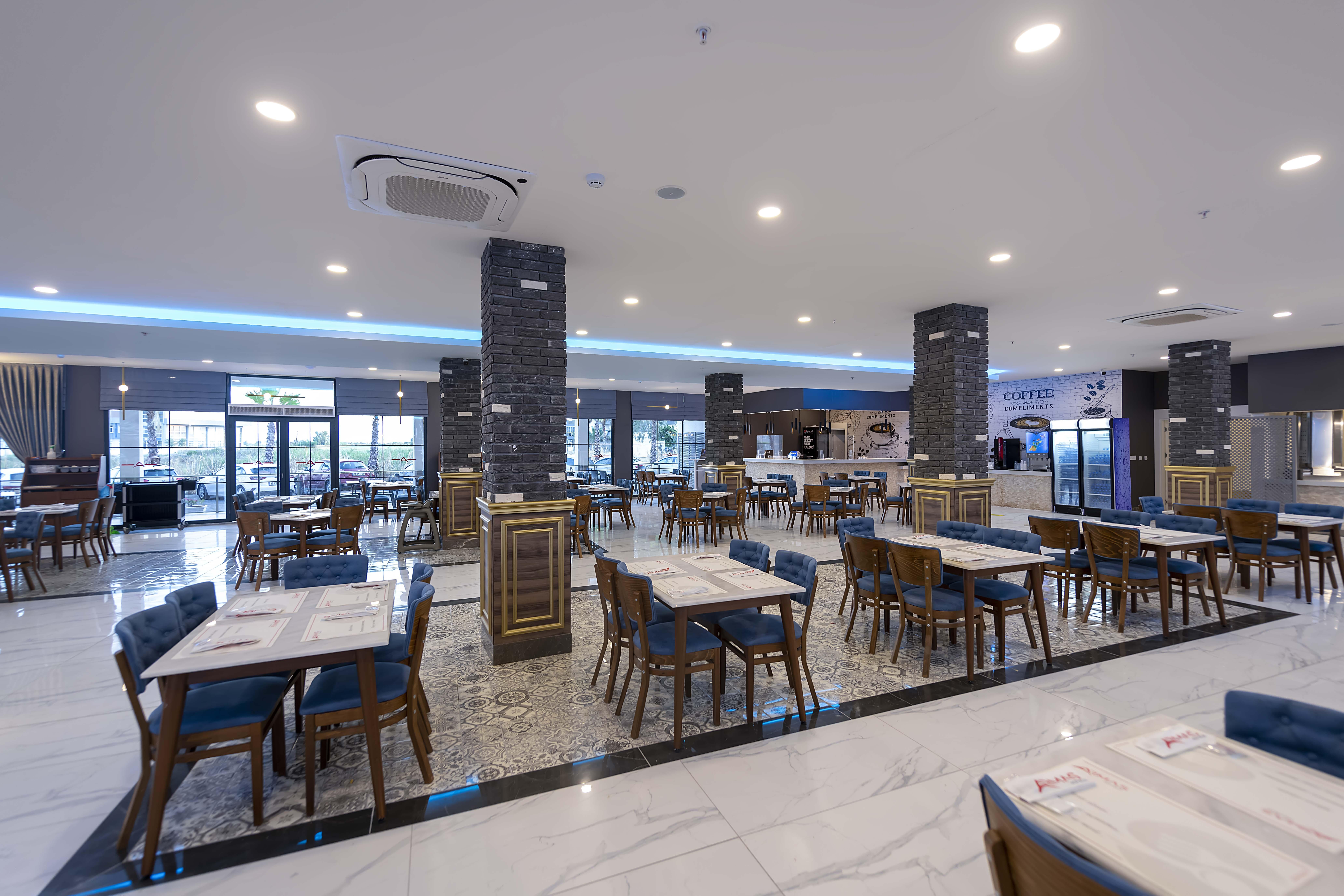 Royal Towers Lara Hotel Antalya Buitenkant foto